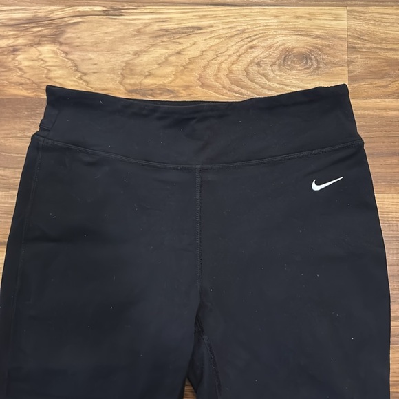 Nike dri-fit crop leggings - Picture 2 of 6